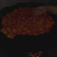 البرتقالي اللماع